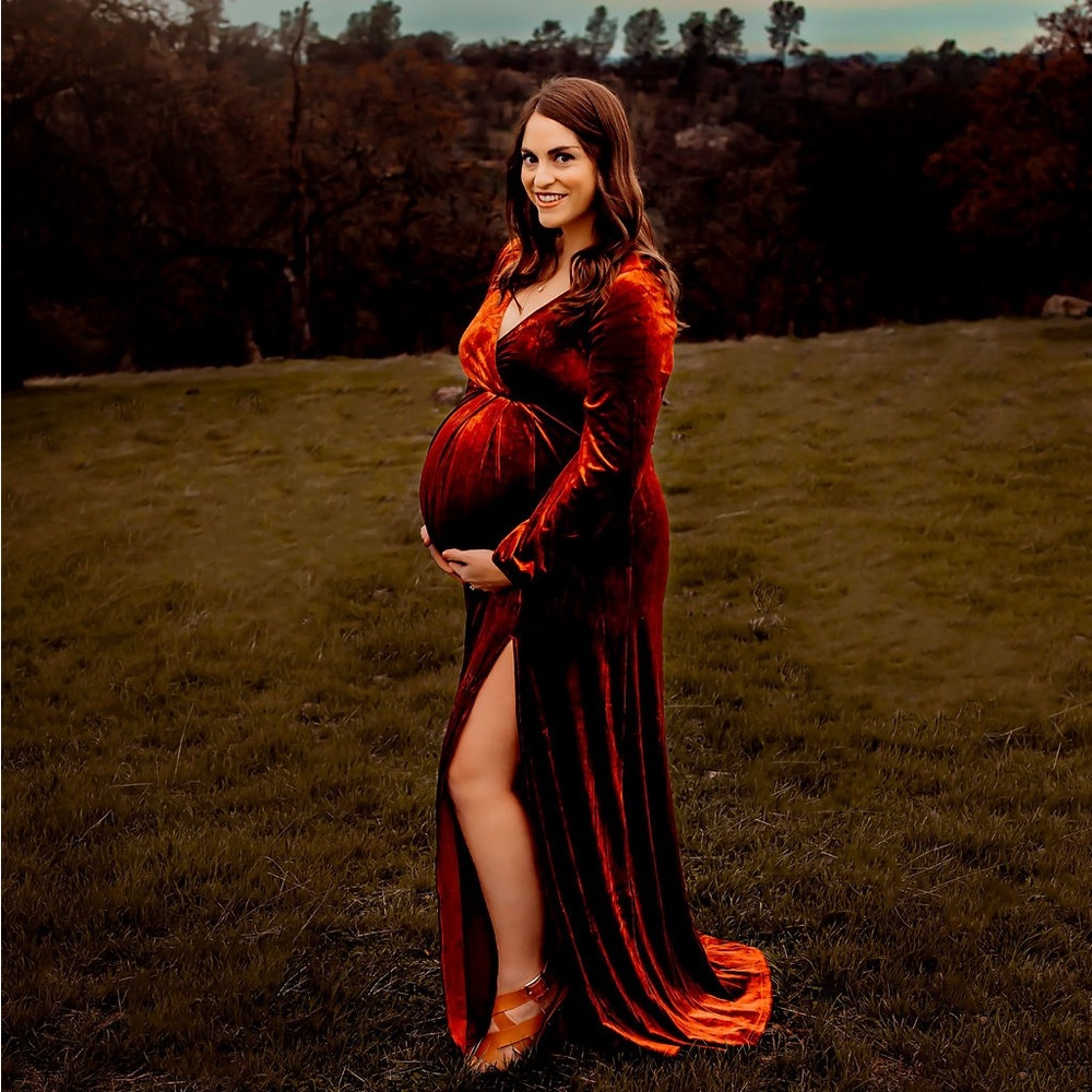 Bump Friendly - Elegant Rust Velvet Gown (Maternity) - Picture 5 of 6